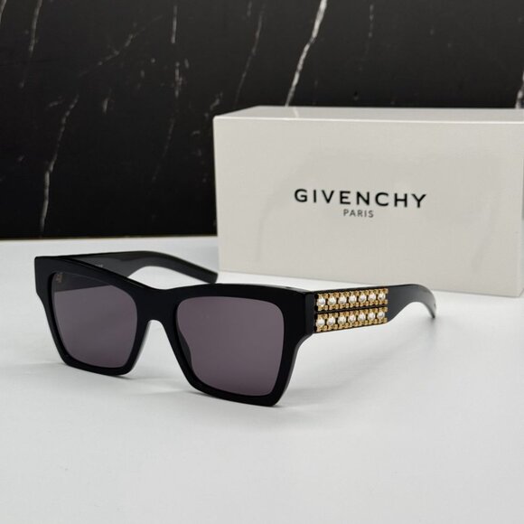 NEW GV40076I 01A GIVENCHY WOMEN SUNGLASSES BLACK EYEWEAR GIVENCHY - Picture 1 of 11
